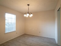 10706 Dusty Trail Dr in Houston, TX - Building Photo - Building Photo