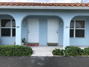 251 NW 4th Ave in Boca Raton, FL - Building Photo - Building Photo