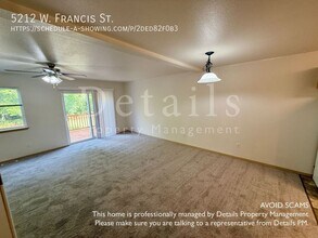 5212 W Francis St in Bremerton, WA - Foto de edificio - Building Photo