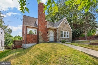 2107 Brighton Rd, Unit 16-103 in Hyattsville, MD - Building Photo - Building Photo