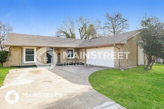 5038 Overcrest Dr in Garland, TX - Building Photo - Building Photo