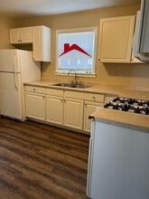 209 C St in Roseville, CA - Building Photo - Building Photo
