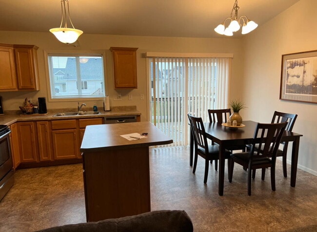 property at 72 Mulberry Loop NE