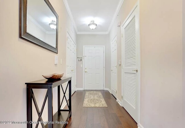 631 Sloan Ct in Matawan, NJ - Building Photo - Building Photo