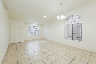 2904 W Sunland Ave in Phoenix, AZ - Foto de edificio - Building Photo