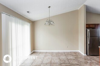 12328 Cobblestone S Dr in Indianapolis, IN - Building Photo - Building Photo