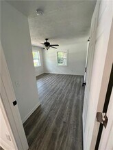 10591 Flat Shoals Rd in Covington, GA - Building Photo - Building Photo