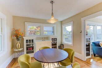 2243 Woolsey St in Berkeley, CA - Building Photo - Building Photo