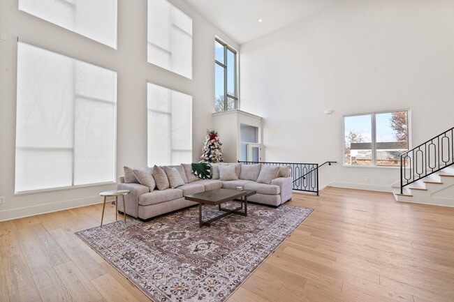 712 N Magnolia St in North Little Rock, AR - Building Photo - Building Photo