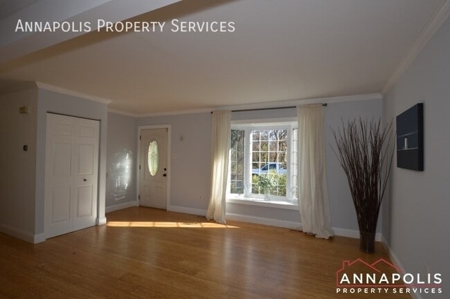 235 Gross Ave in Annapolis, MD - Building Photo - Building Photo