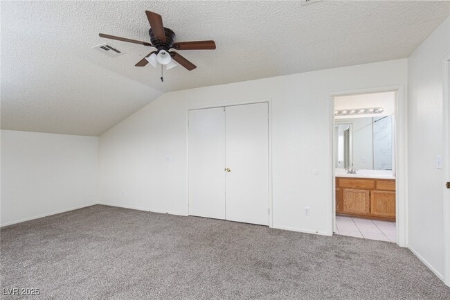 912 Crowfoot
