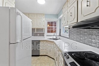 8000 Curtis Rd in West Point, VA - Building Photo - Building Photo