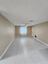 211 Thorntree Pl in Brandon, FL - Building Photo - Building Photo