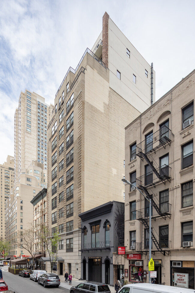 Morgan House Apartments in New York, NY - Building Photo - Building Photo