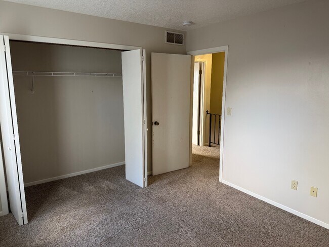 315 E Van Dorn St in Polk City, IA - Building Photo - Building Photo