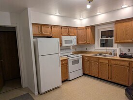 123 S Union St, Unit Apt. 1 in Spencerport, NY - Building Photo