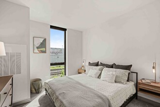 1717 W Webster Ave-Unit -708 in Chicago, IL - Building Photo - Building Photo