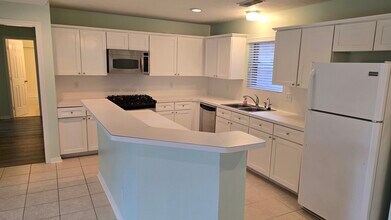 2407 Brandy Mill Rd in Houston, TX - Building Photo - Building Photo