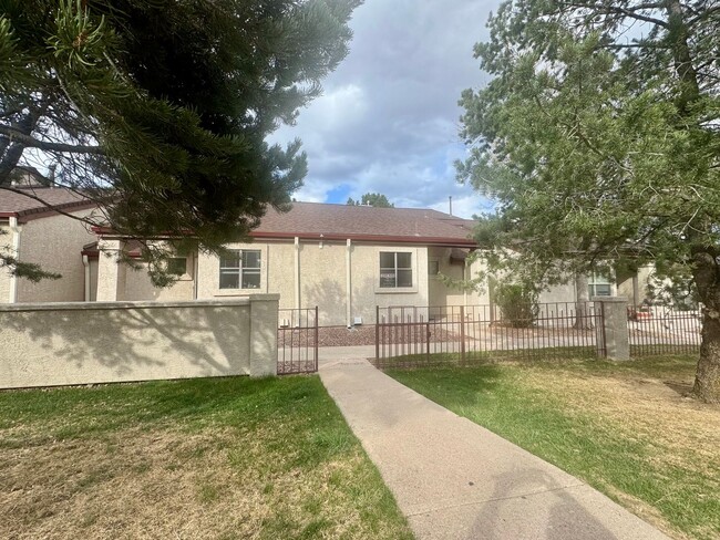 property at 645 Autumn Crest Cir