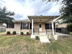 807 Centerbrook Pl in Round Rock, TX - Building Photo - Building Photo