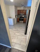 1317 W Tanners Creek Dr in Norfolk, VA - Building Photo - Building Photo