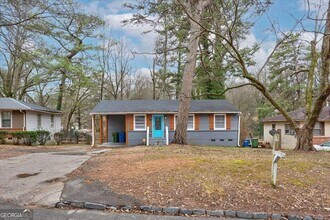 130 Mount Zion Rd in Atlanta, GA - Building Photo - Building Photo