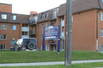 Morgan Apartments in Kitchener, ON - Building Photo - Building Photo