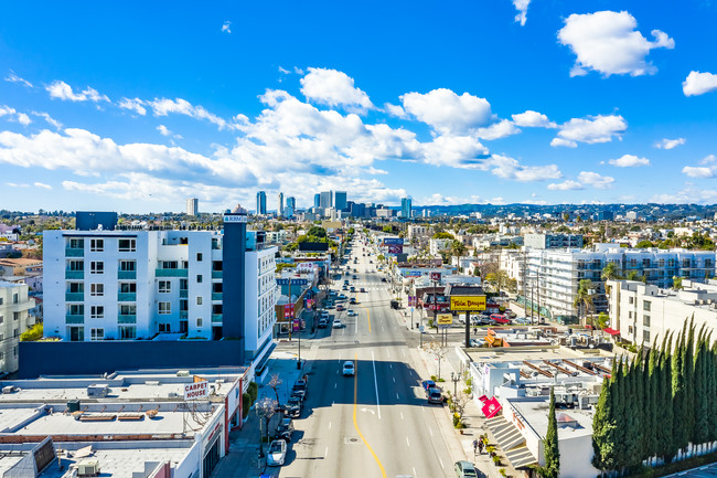 8590 Pico in Los Angeles, CA - Building Photo - Building Photo