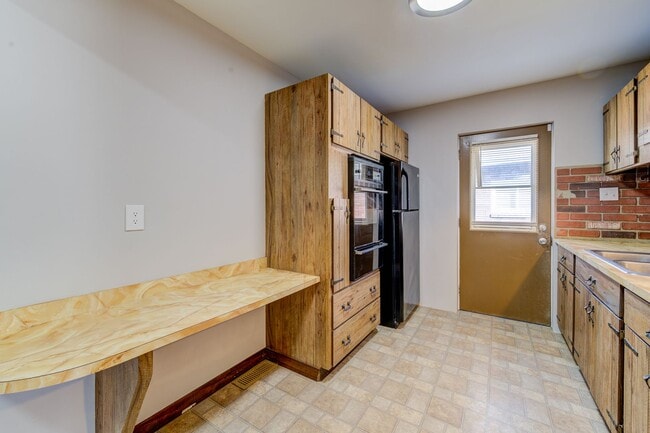 3937 Jane Ave in St. Ann, MO - Building Photo - Building Photo