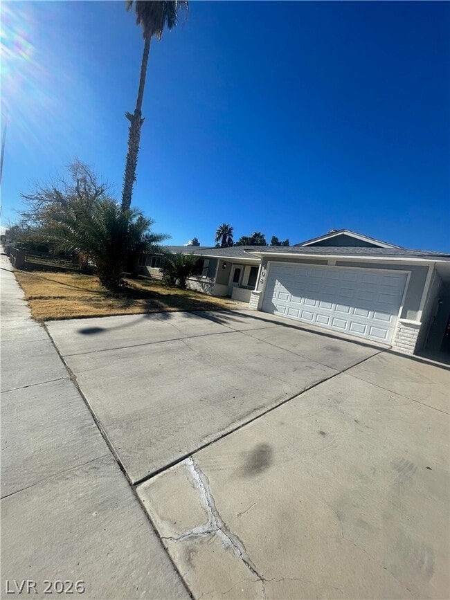 108 Windsong St in Las Vegas, NV - Building Photo - Building Photo