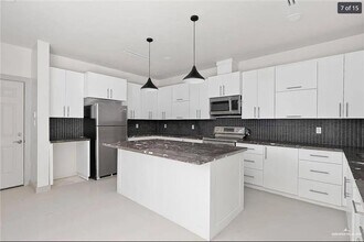 508 Cottonwood Ave in McAllen, TX - Building Photo - Building Photo