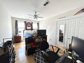 916 Dorchester Ave in Boston, MA - Building Photo - Building Photo