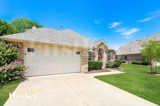 8 Willowstone Ct in Mansfield, TX - Foto de edificio - Building Photo