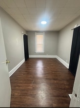 2004 Latham St in Rockford, IL - Building Photo - Building Photo