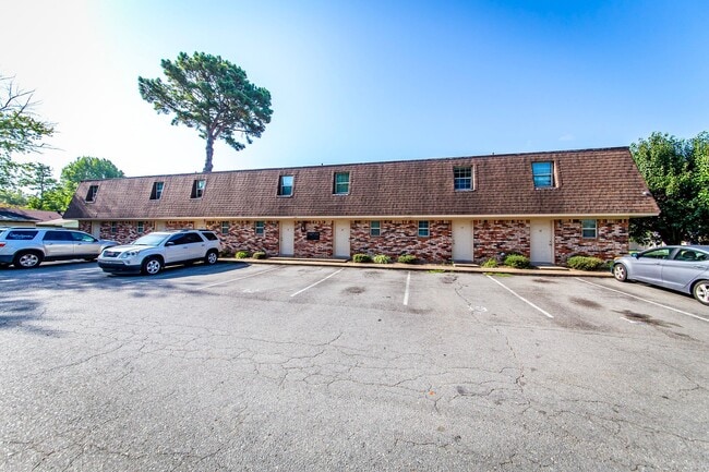 Crestview Apartments