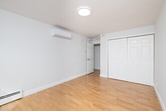 1422 Columbia Rd, Unit 12C in Boston, MA - Building Photo - Building Photo