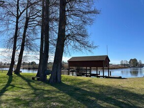 12 Blackbird Ln in Chocowinity, NC - Building Photo - Building Photo
