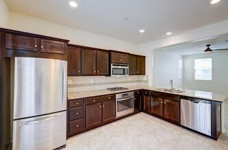 3543 Significant Way in Clovis, CA - Building Photo - Building Photo