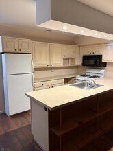 2 Stowe Ct in Vernon, NJ - Foto de edificio - Building Photo