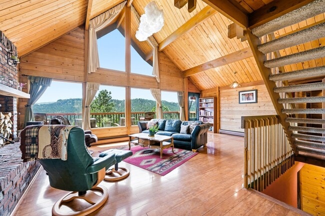 6060 Kilimanjaro Dr in Evergreen, CO - Building Photo - Building Photo