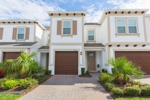 18676 Noble Caspian Dr in Lutz, FL - Building Photo