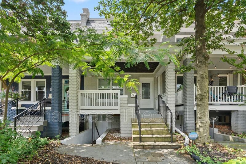 1273 Oates St NE in Washington, DC - Foto de edificio