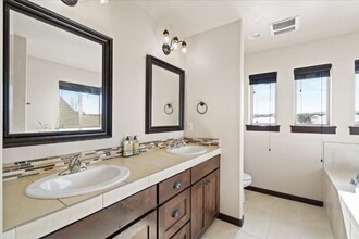 2752 W Sorbonne Dr in Coeur d'Alene, ID - Building Photo - Building Photo