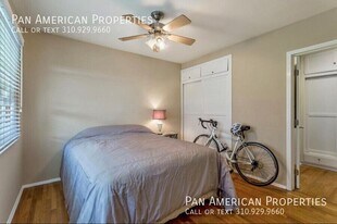 335 S Los Robles Ave in Pasadena, CA - Building Photo