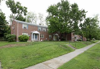 Magnolia Park Apartments in Harrisburg, PA - Building Photo - Building Photo