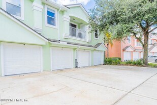 13808 Herons Landing Way, Unit 5 in Jacksonville, FL - Building Photo