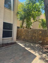 2820 E Sierra Vista Rd in Tucson, AZ - Building Photo