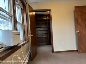 261 Fair St in Kingston, NY - Building Photo - Building Photo