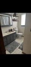 5013 N 106th St, Unit 5013 in Milwaukee, WI - Building Photo - Building Photo