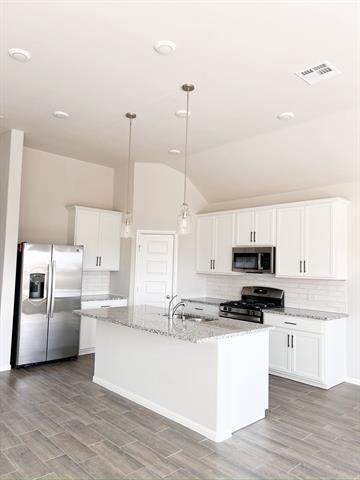 13124 Zion Dr in Providence Village, TX - Building Photo - Building Photo